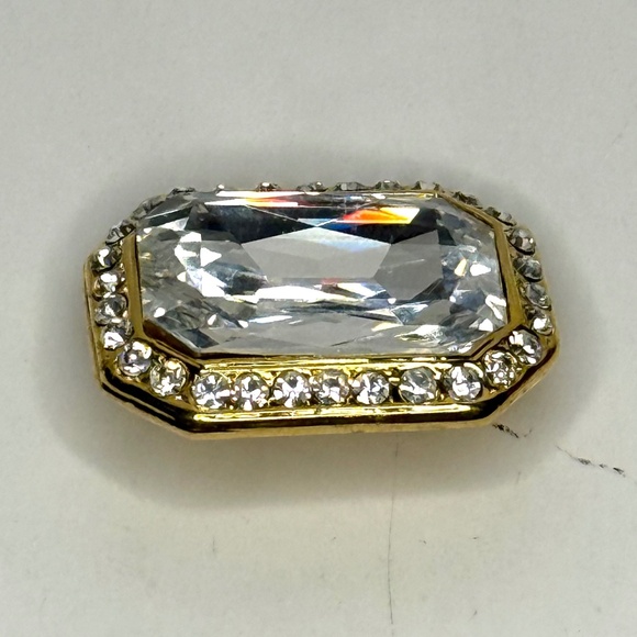 Enormous Crystal Rhinestone Broach - Picture 3 of 7